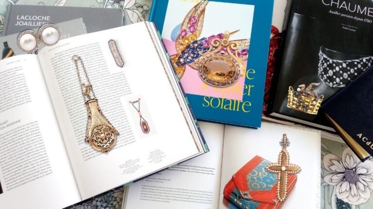 comment dater un bijou ?