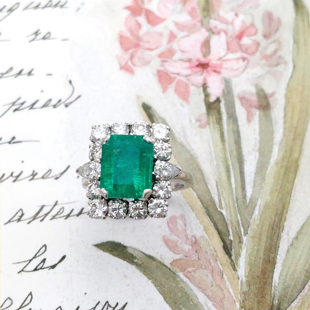 Bague Émeraude de Colombie « Merveilleuse » — platine, diamants et émeraude (certifiée)