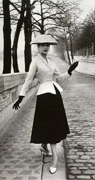 New Look Ch. Dior, 1947