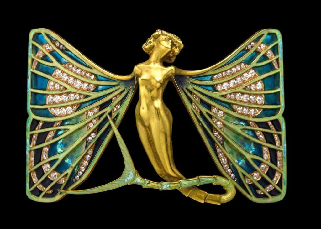 René Lalique, Plaque de Cou Sylphide Art nouveau, vers 1900, or, émail, diamants, ©Albion Art Institute. Photo Tsuneharu Doi