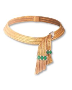 Van Cleef and Arpels, collier Sergé, Paris New York, 1953, or, platine, diamants taille brillant, émeraudes cabochons, collection Van Cleef And Arpels