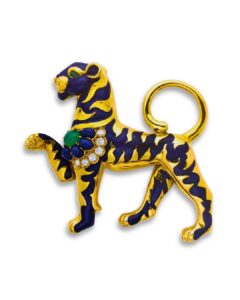 Van Cleef and arpels, Clip Tigre, Paris, 1972, or, diamants, chrysoprase, lapis-lazuli, émail, coll. VCA