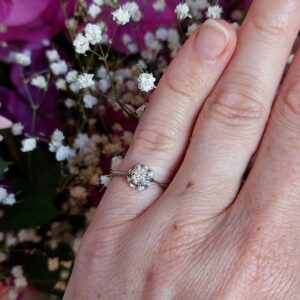 Bague diamant des années 1950 - or gris 18k et serti illusion